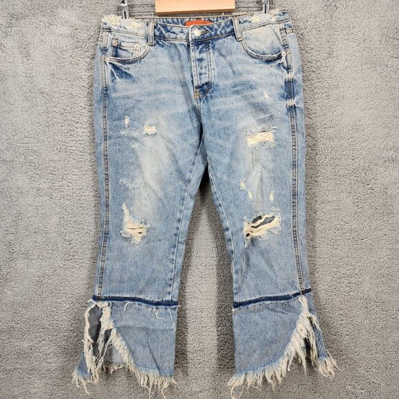 Signature 8 Women's Large Blue Denim Destressed Light Wash Crop Mid Rise Jeans‎ - Picture 1 of 9